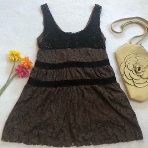 ✨Anthropologie Lace Tank✨
